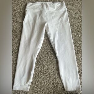 Boost PowerHold® High-Waisted 7/8 Legging

(20,896)